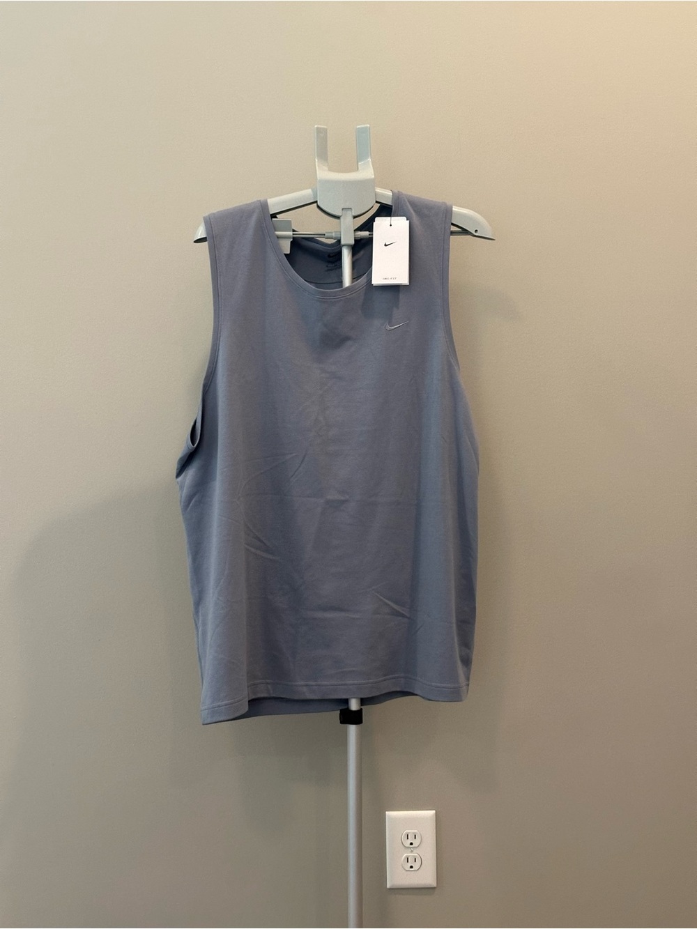 Nike Men’s training tank size XL